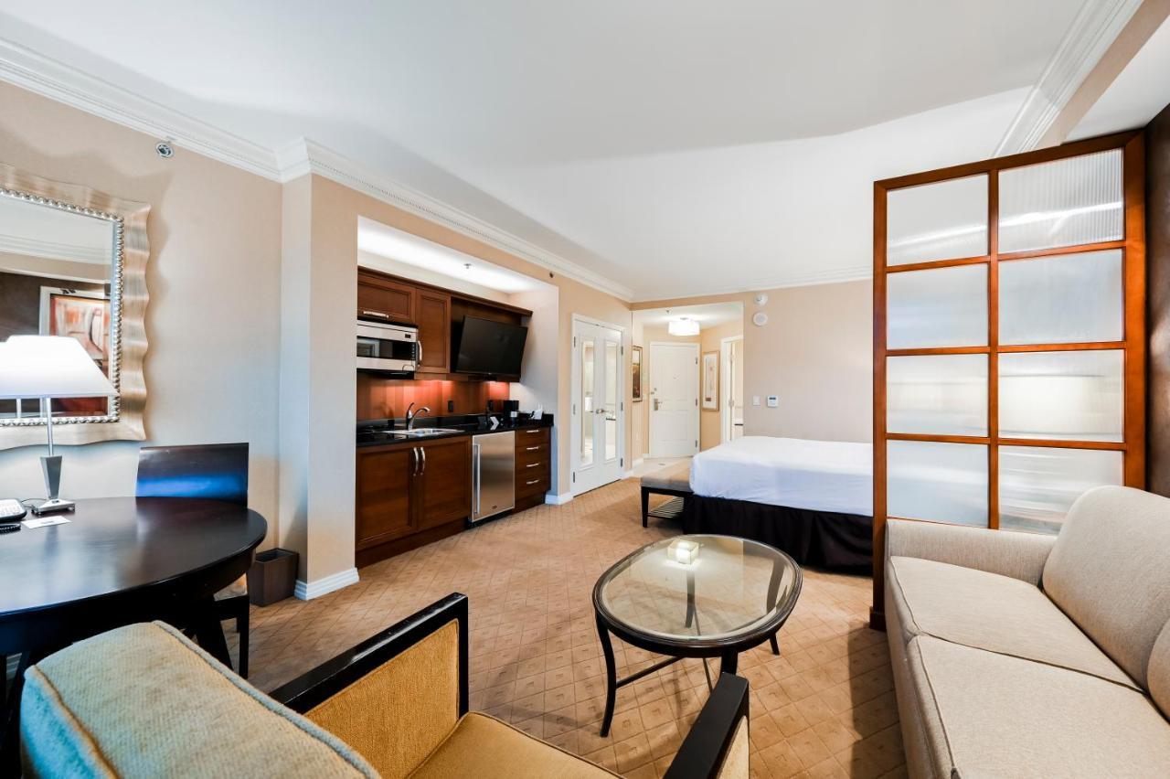 Penthouse Suite With Strip View At The Signature At Mgm Grand Las Vegas Extérieur photo