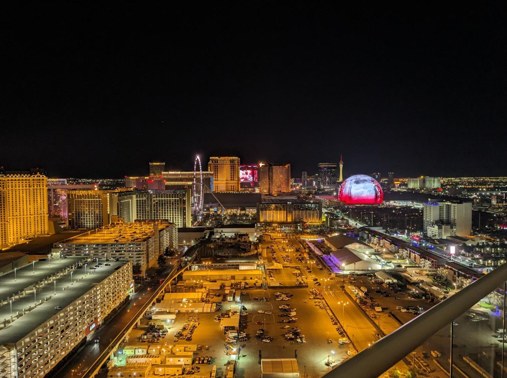 Penthouse Suite With Strip View At The Signature At Mgm Grand Las Vegas Extérieur photo