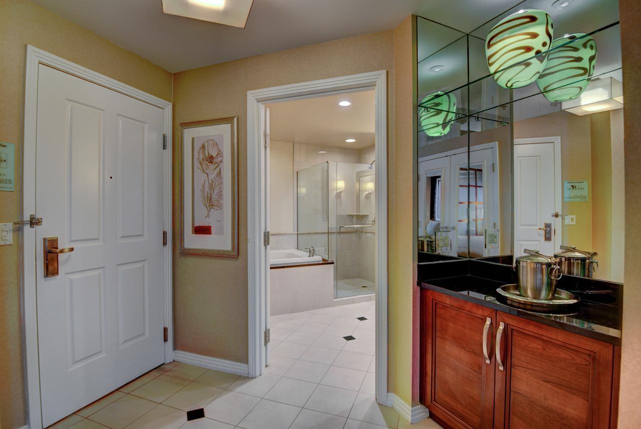 Penthouse Suite With Strip View At The Signature At Mgm Grand Las Vegas Extérieur photo